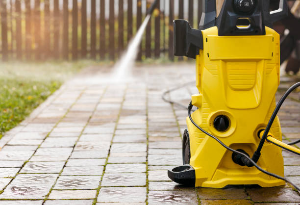 Professional Pressure Washing in Bear Rocks, PA