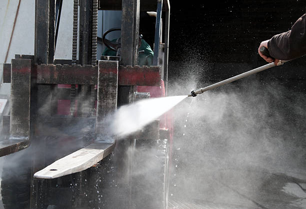 Best Warehouse Cleaning  in Bear Rocks, PA